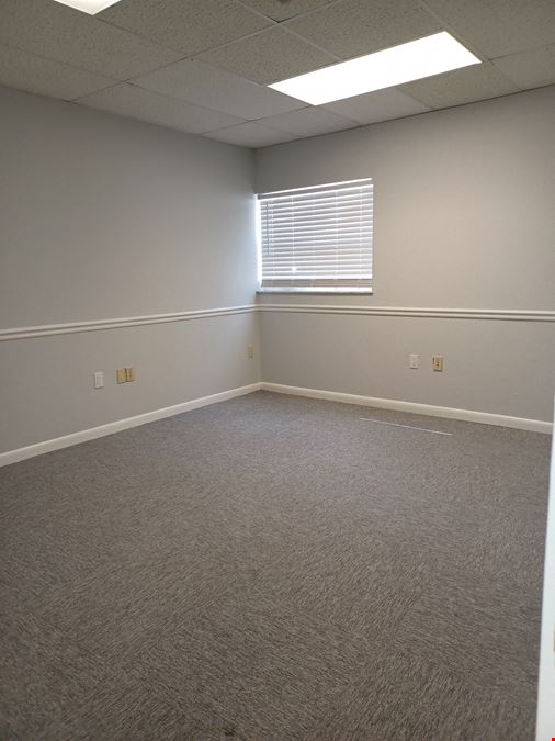 Downtown Ft Myers Garage/Storage