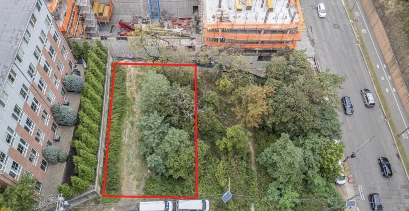 Luxury Duplex As-of-Right Development Site in Fort Lee