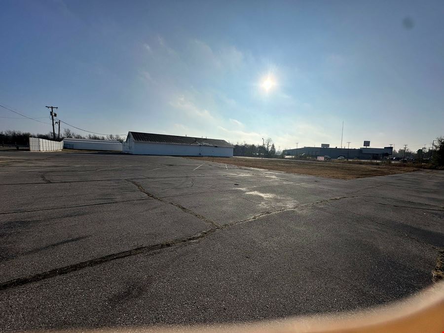 3 Industrial Buildings with Large Yard or Development Land