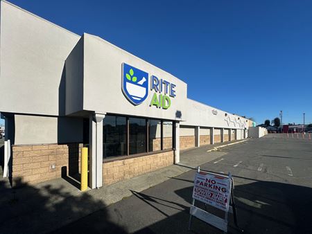 Preview of Retail space for Rent at 411 Harris St
