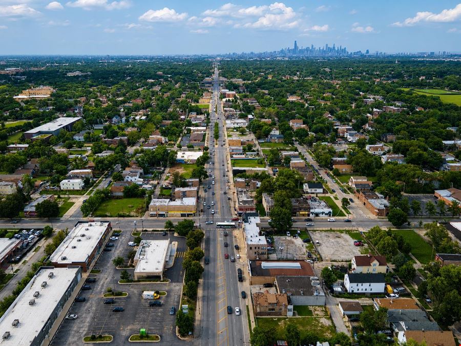 6915 S Ashland Ave
