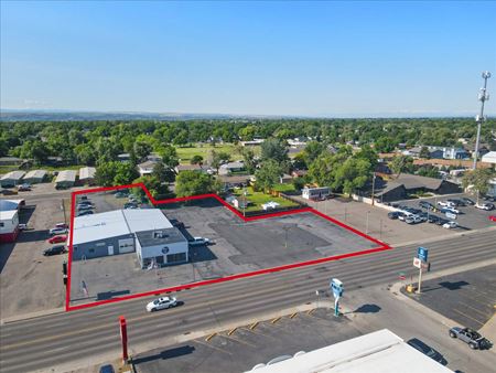 Preview of Retail space for Sale at 2046 Grand Ave