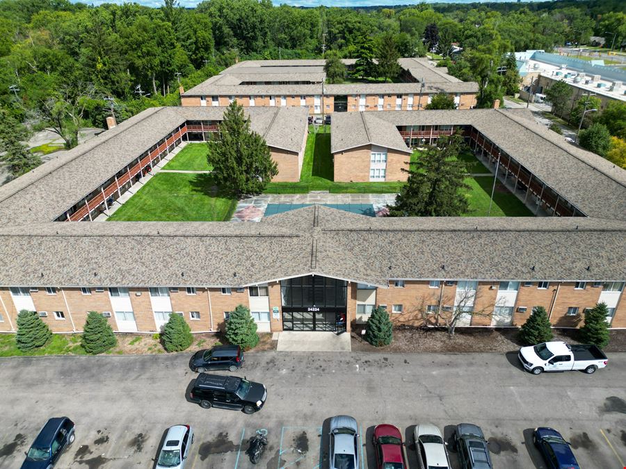 Country House Apartments