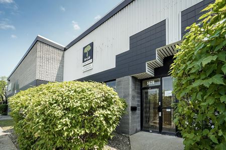 Preview of commercial space at 5626 Boulevard Thimens