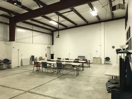 Preview of Commercial space for Rent at 5805 W Thorpe Rd