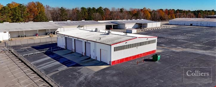 ±22.13 acres of Industrial Outdoor Storage | ±41,644 square feet between two buildings
