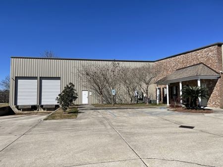 Preview of Industrial space for Rent at 15505 Knox Drive