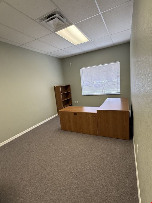 MULTI-TENANT MEDICAL OFFICE BUILDING FOR LEASE