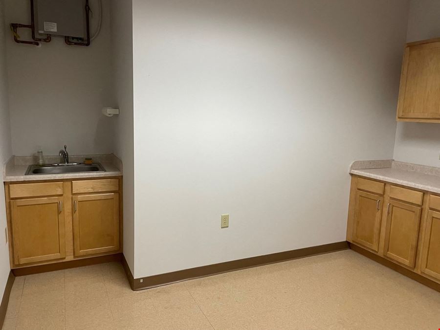 1610 Maxwell Drive Suite 140