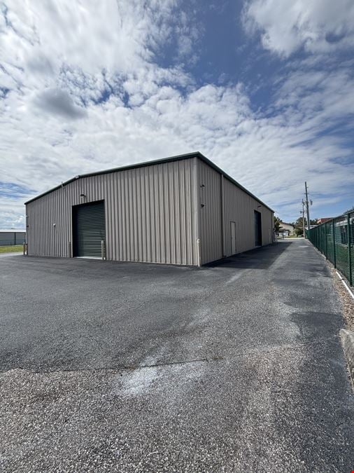 5,400 SF 2 Unit Flex Space for Lease