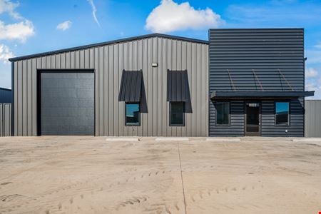 Preview of Industrial space for Rent at 8922 County Road 6820
