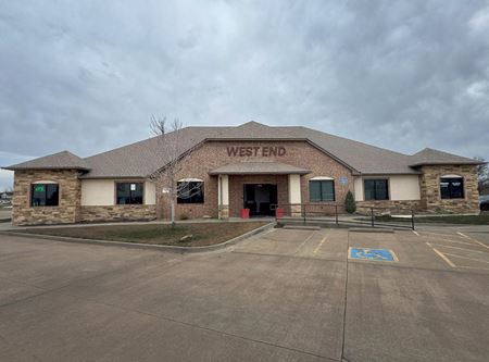 Preview of Office space for Sale at 10932 NW Expressway