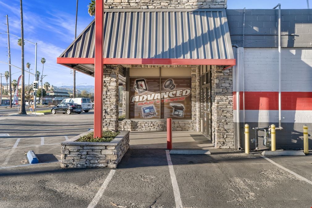 One-Stop Automotive Single Tenant Retail