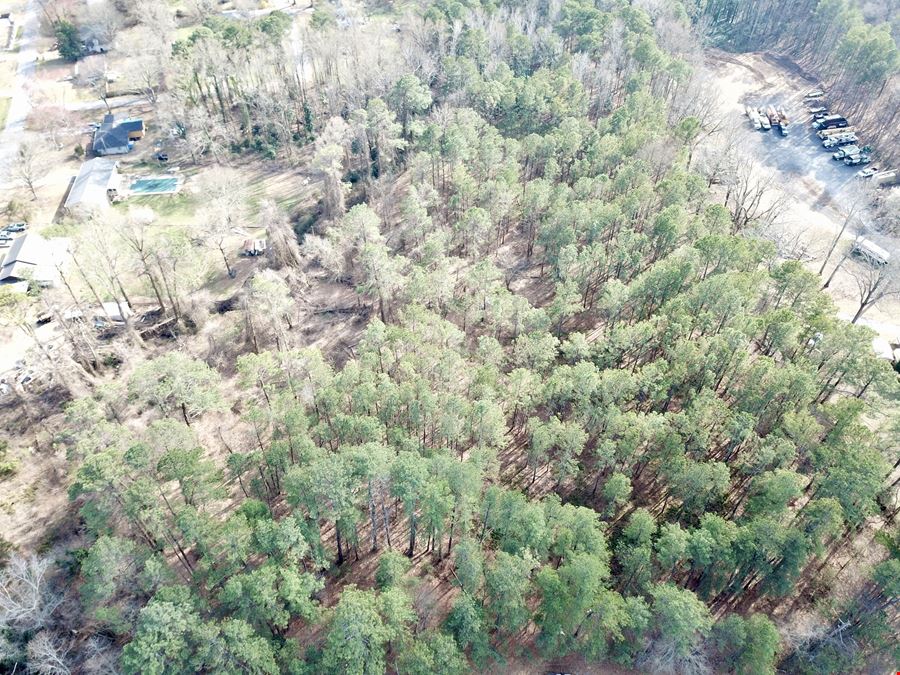 10891 Veterans Memorial Hwy - 9.47 Acres