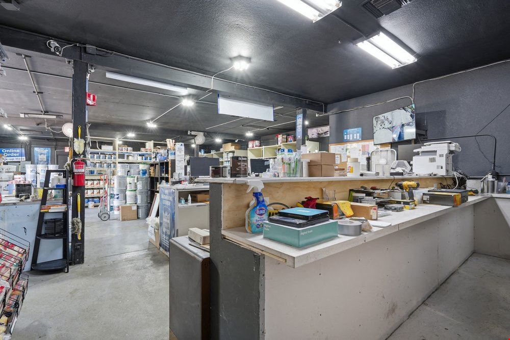 615 Stockton Avenue