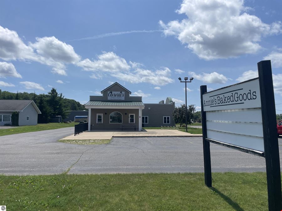 1190 Plett Road, Cadillac, MI, 49601