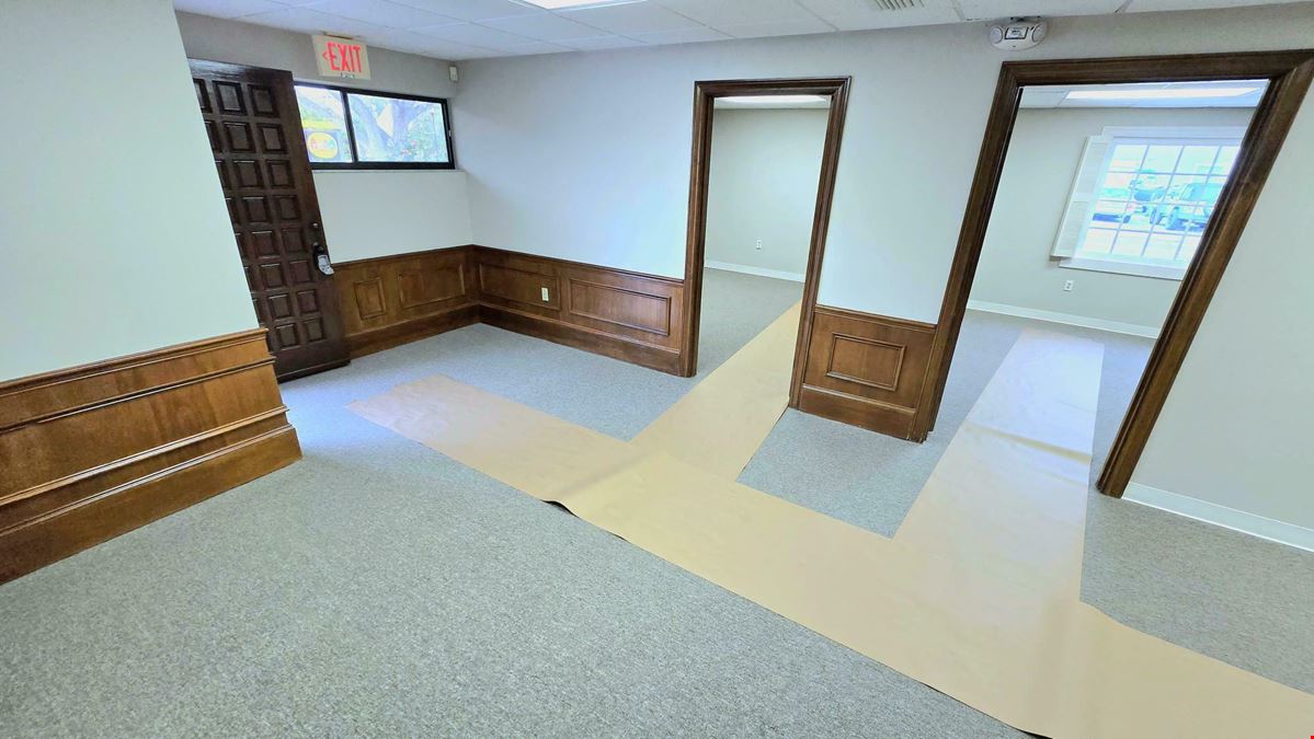 Fully Leased 7 cap Investment Office Property!