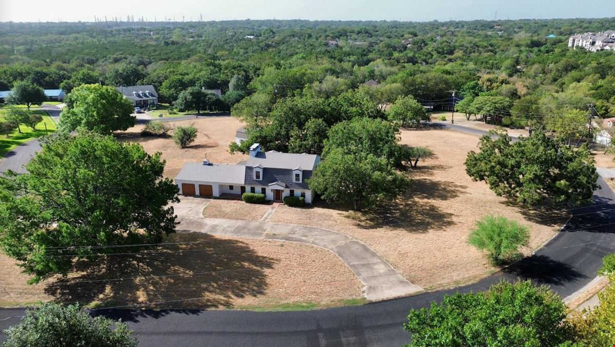 12209 Tanglewild Dr