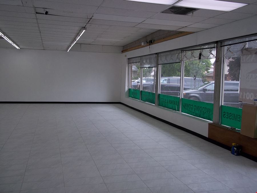 7642 Touhy