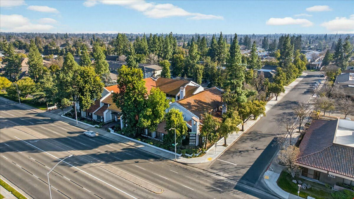 Move-In-Ready Office Suites on W Shaw Ave