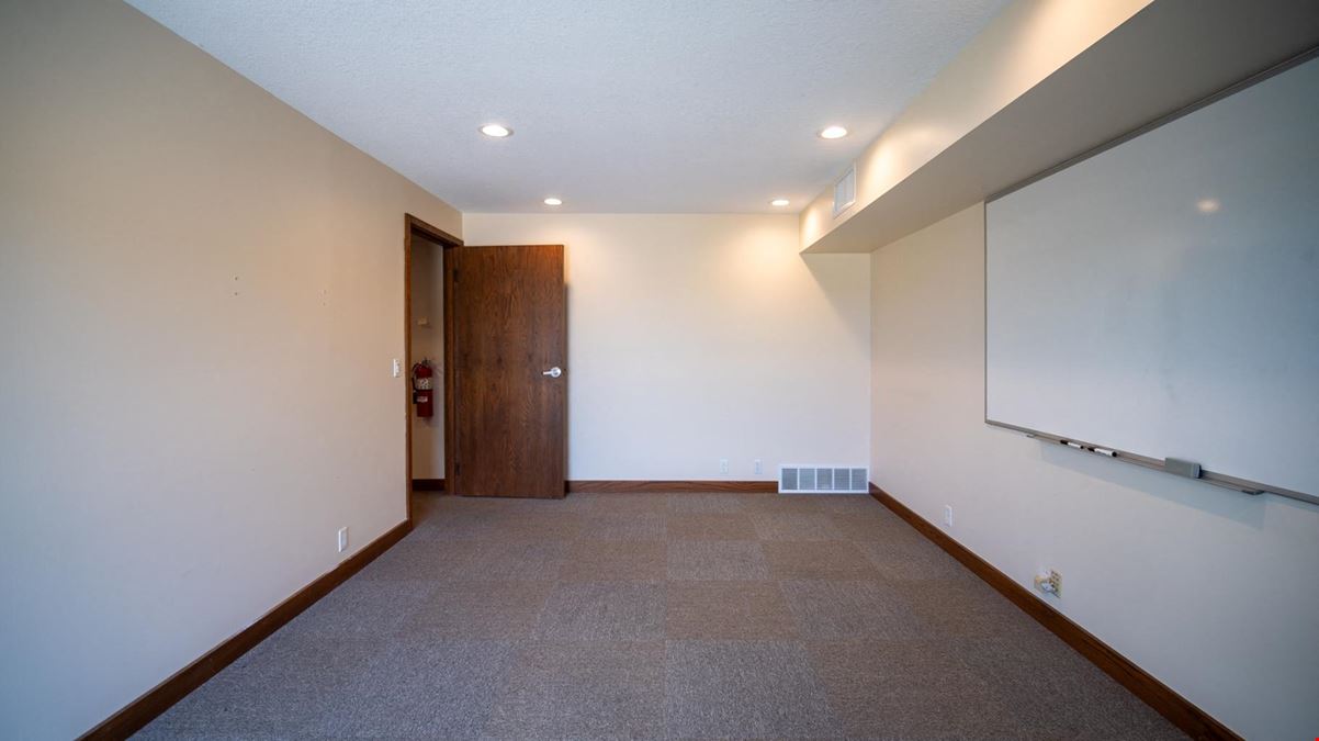 South Broadway Professional Suites