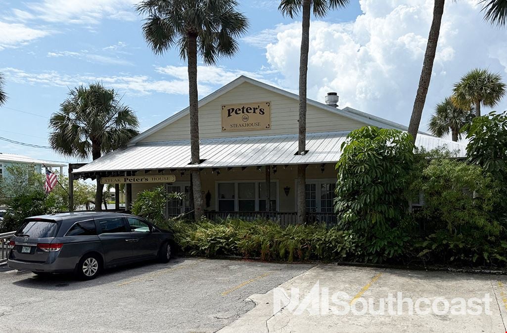 Turnkey Restaurant in Downtown Jensen Beach