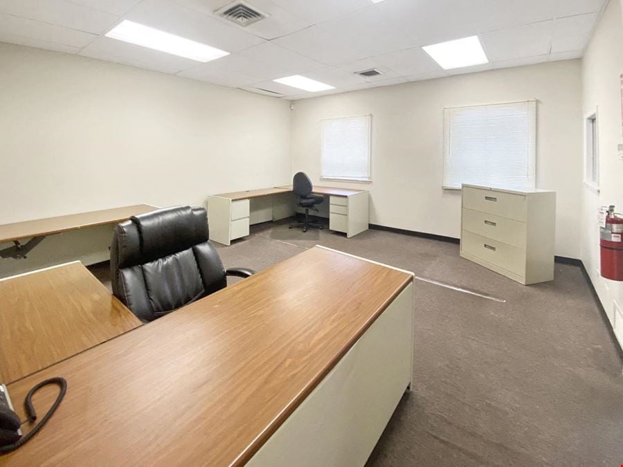 1084 Industrial Dr Bensenville