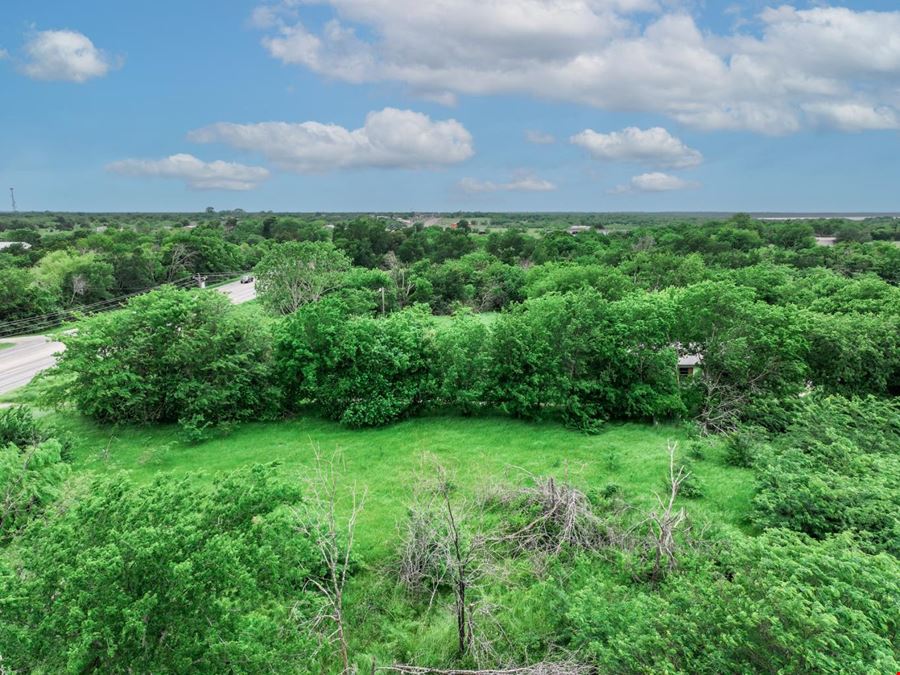 Ground Lease in Quinlan