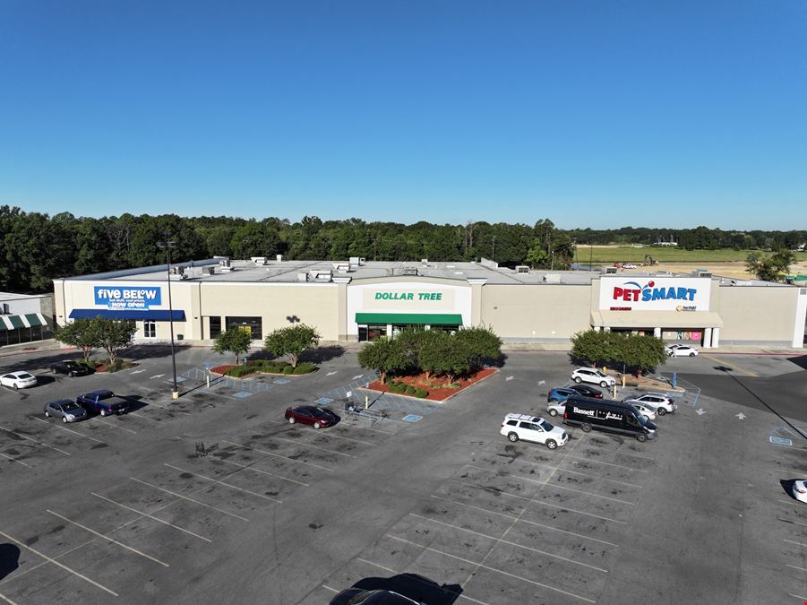 Acadiana Square Shopping Center