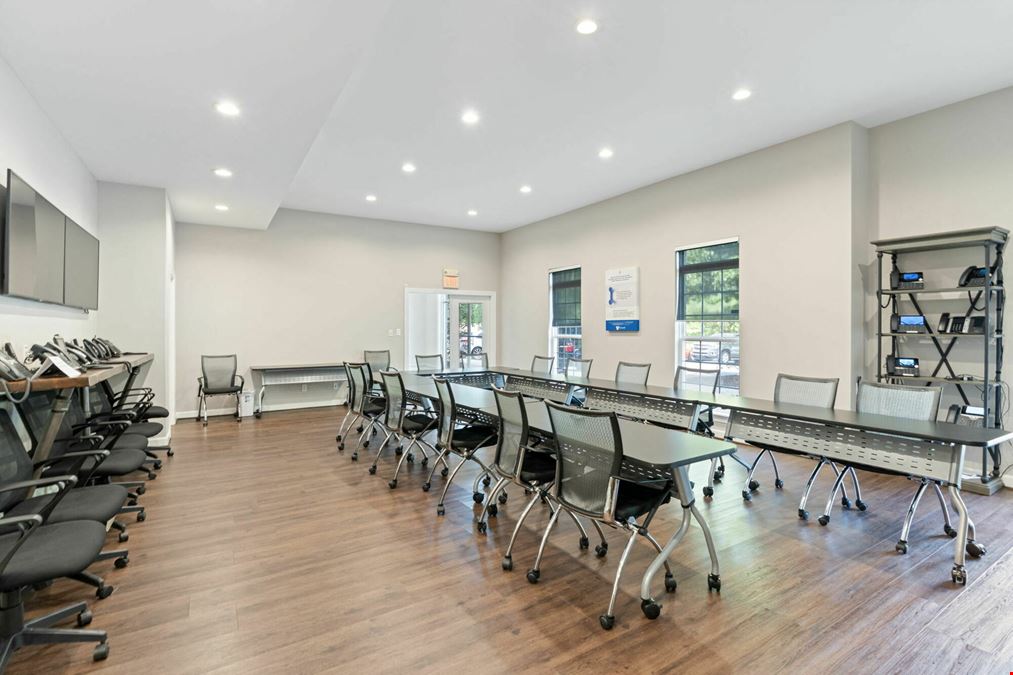 1st Floor Office Units For Sale / Hurstbourne Springs Professional Center