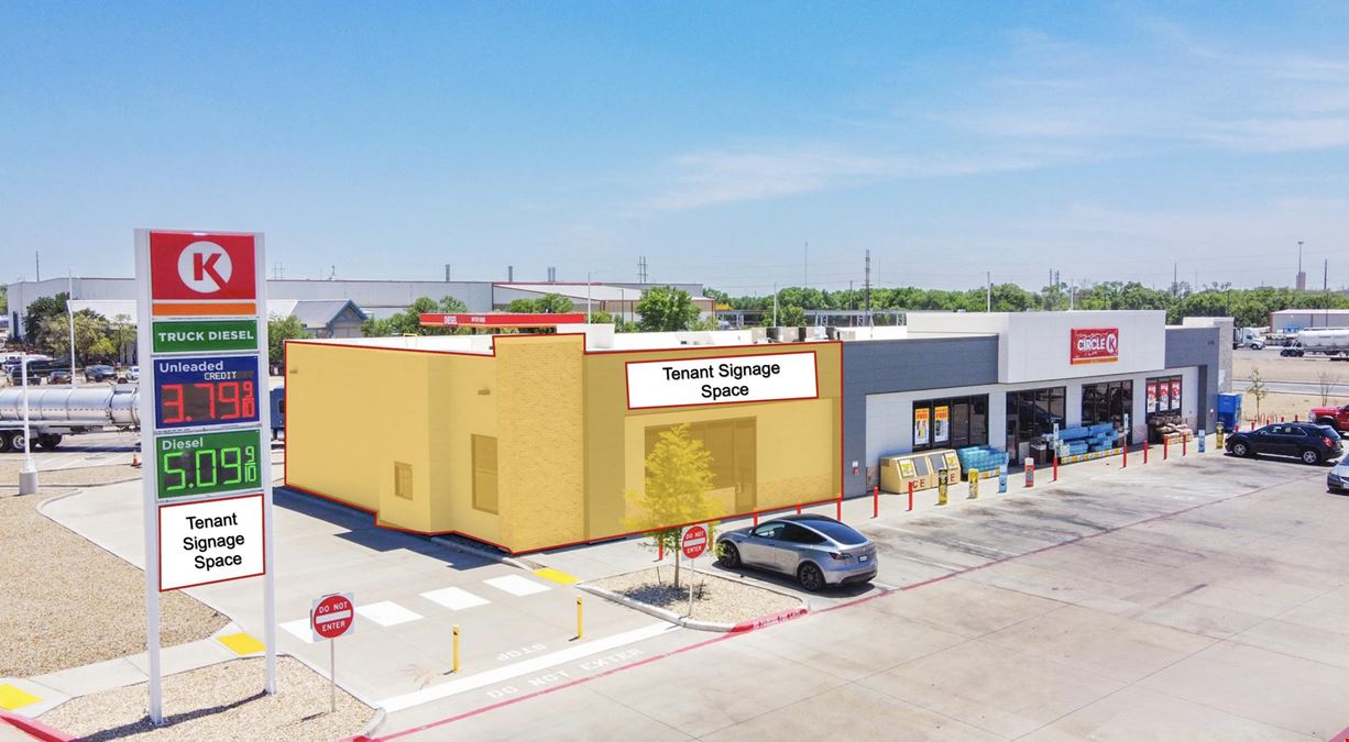 Prime QSR Endcap/Drive-thru in Newly Built Circle K