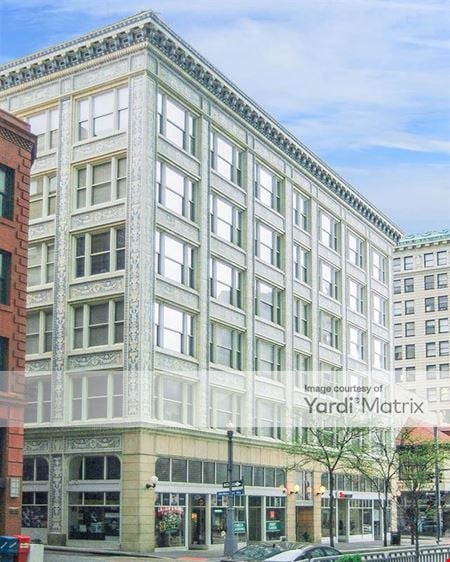 Preview of Office space for Rent at 200 5th Avenue