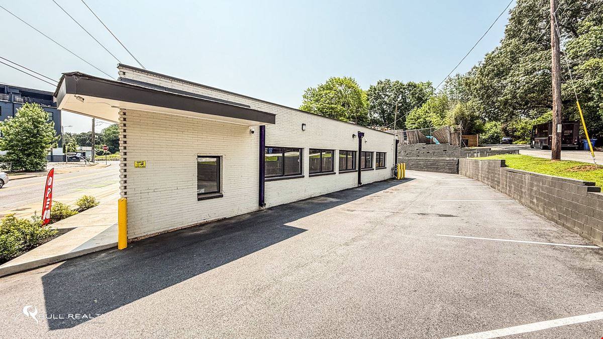 Two-Tenant Food & Beverage Building | Restaurant Leasing, Renewal, or Occupancy Opportunity | NNN Leases | 7.1% Cap Rate