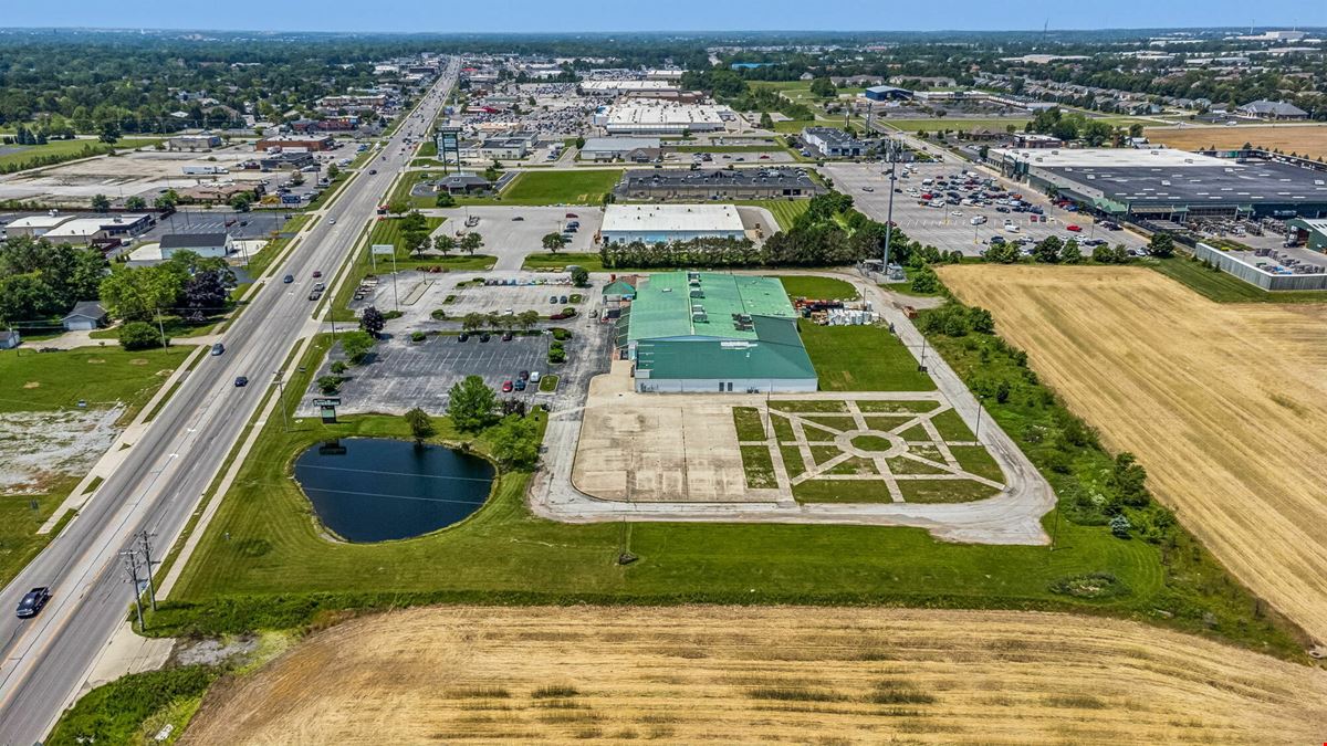 Family Farm & Home Strip Center