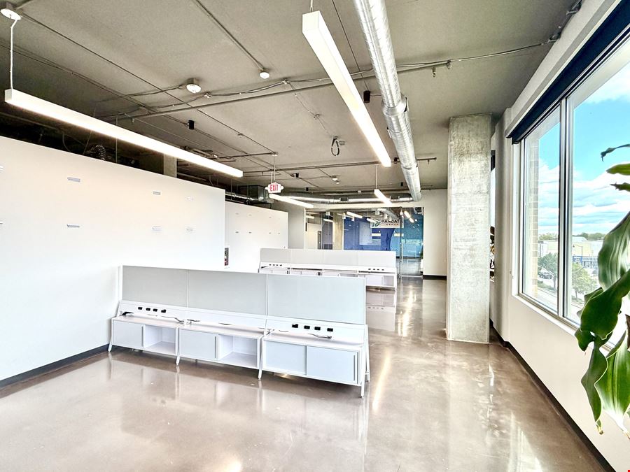1010 E Washington 