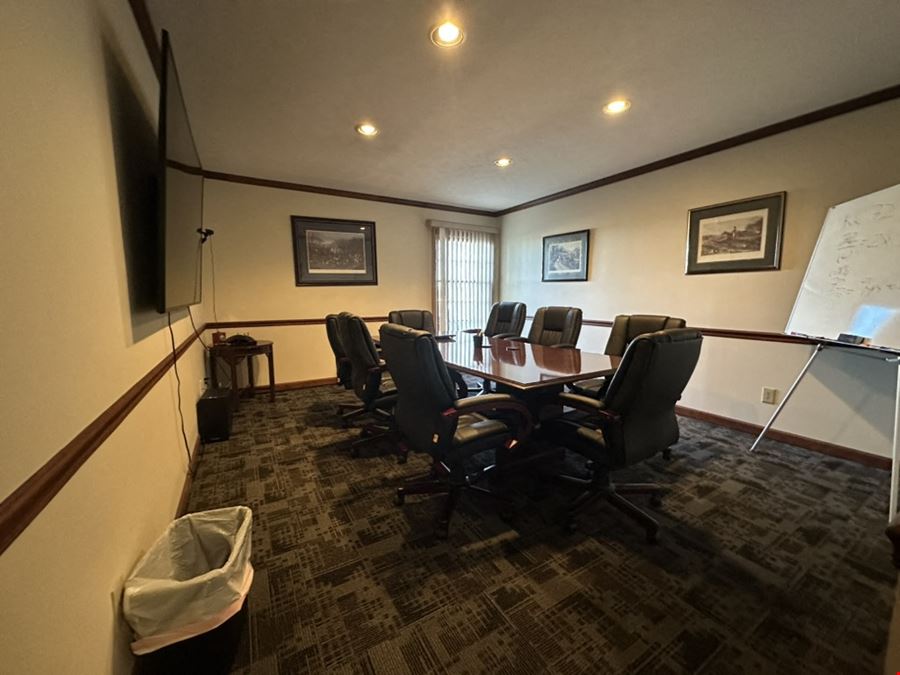 Franklin Woods Office Condominium