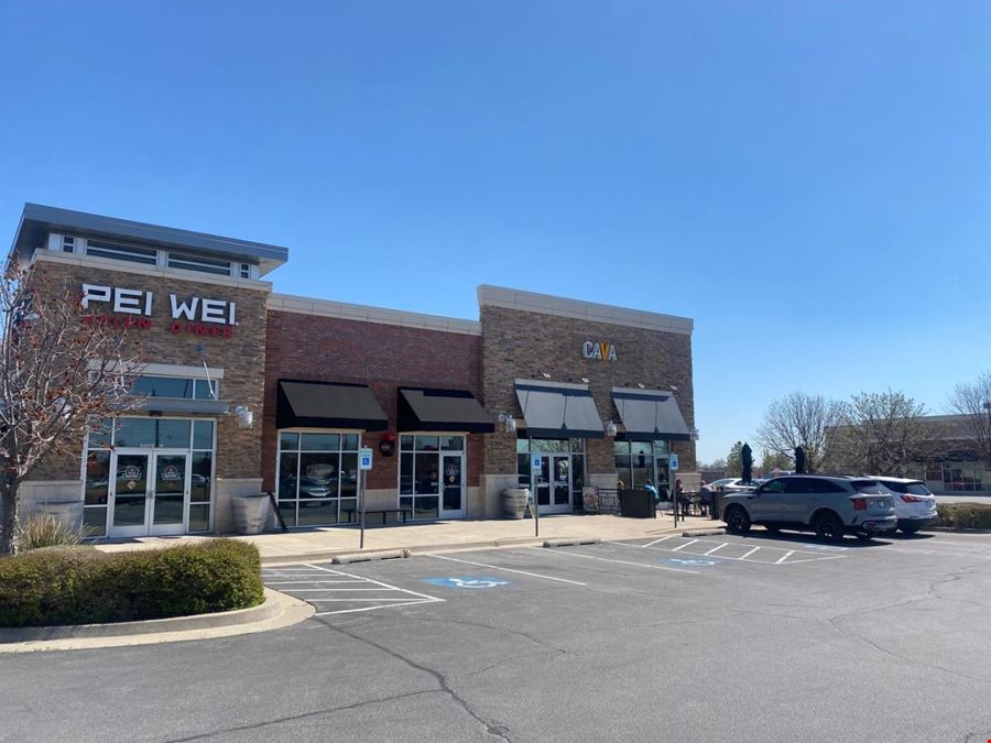 10035 S Memorial Dr - South Town Market - Retail