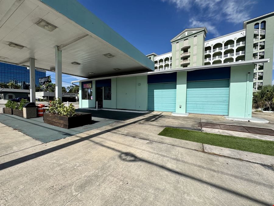 2001 S Harbor City Blvd