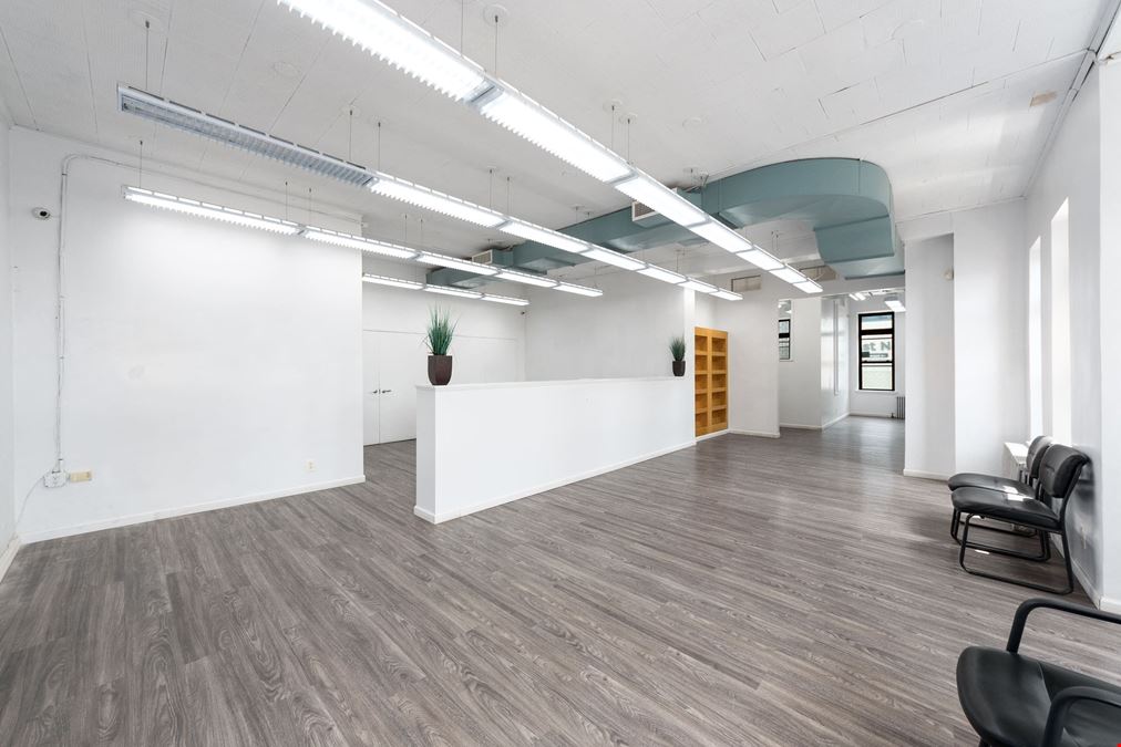 4,250 SF | 100 Pennsylvania Avenue | 3rd Floor Move-In-Ready Office Space W/ Elevator for Lease