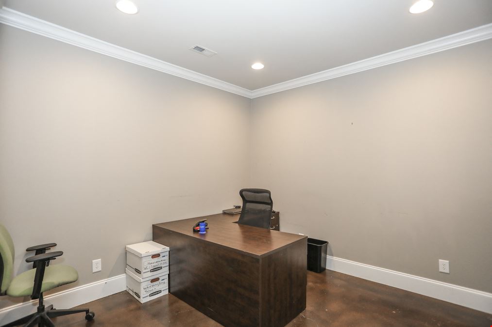 108A Clair Dr