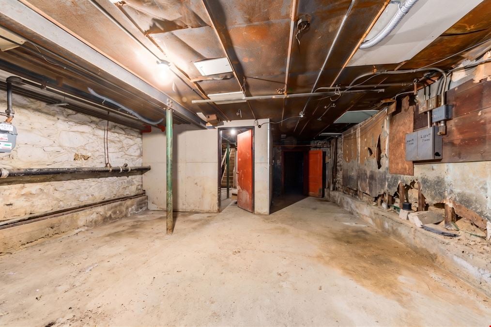 1,500 SF | 1440 Fulton Street | Bed-Stuy Renovated Vanilla Box Space for Lease