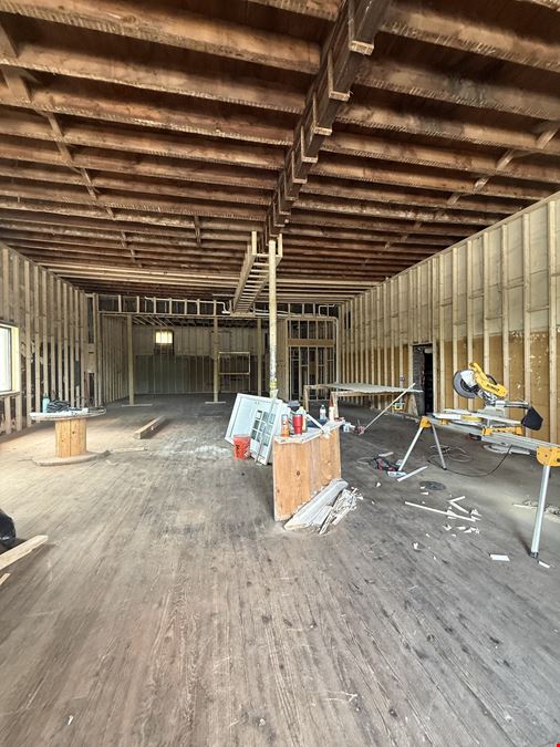 2500 SQFT Space for Lease