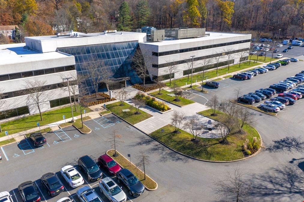 100 Southgate Office 
