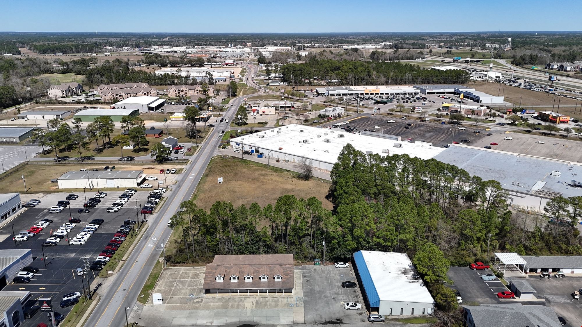 Fully Leased! Income Producing Property