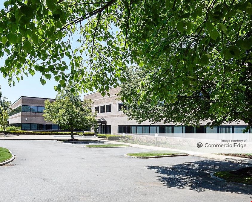 2 Westford Corporate Center