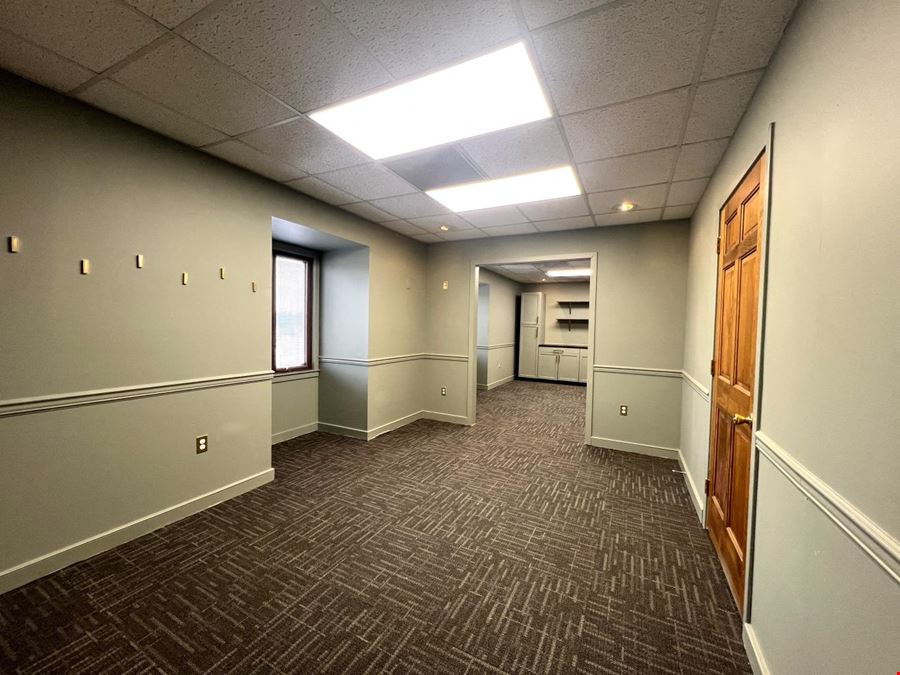 1242 West Chester Pike