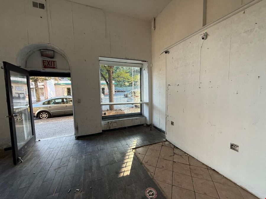 549 S Broadway
