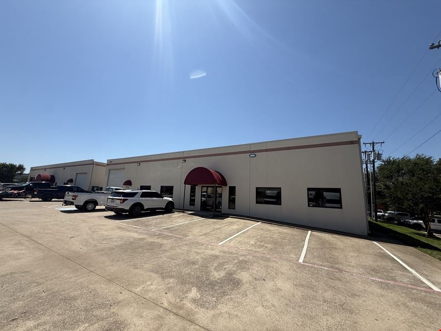 2812 Market Loop