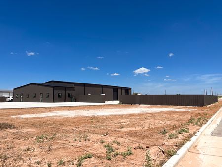 Preview of Industrial space for Sale at 907 E County Road 7300