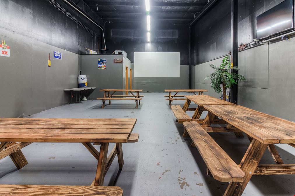 Newly Remodeled Bar/Restaurant in Zillah, WA
